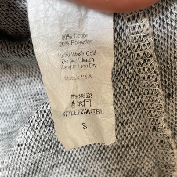 W5 Monochrome Geometric Tank Top - Picture 4 of 11